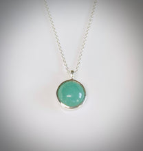 Load image into Gallery viewer, Aventerine Quartz and Sterling Silver Pendant